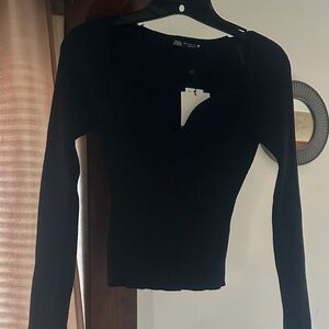 Zara Elegant Black Long Sleeve Top